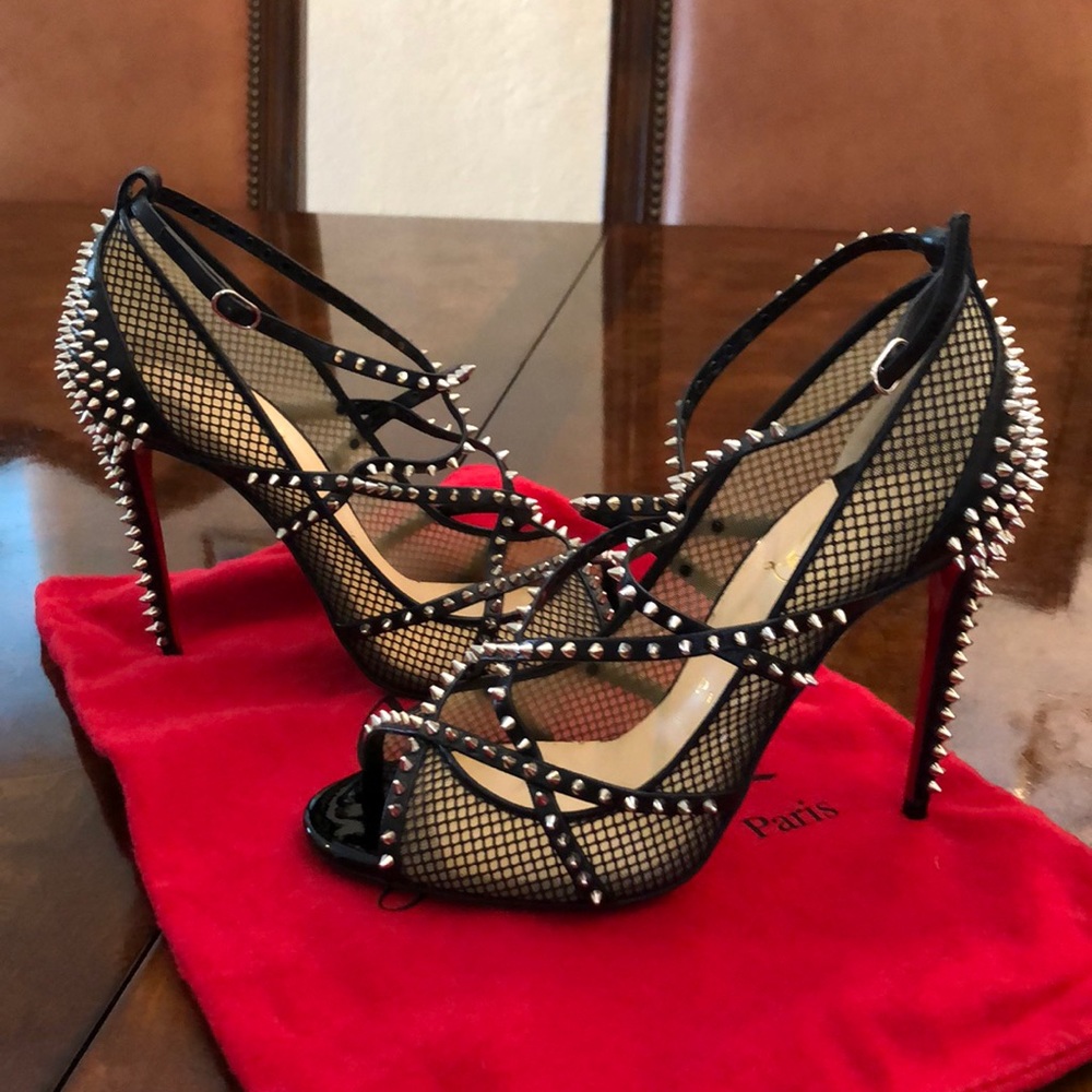 Christian Louboutin SZ 37